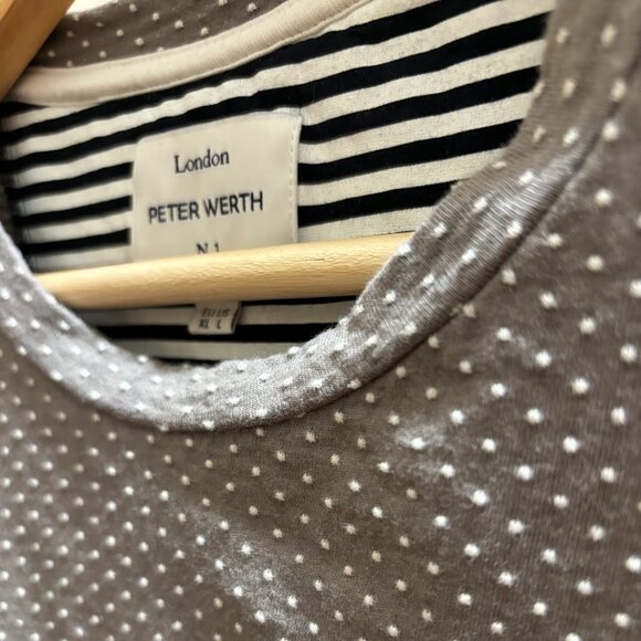 Dot Texture Grey and Whit T Shirt with Pocket 🩶⚪️ - Picture 3 of 3